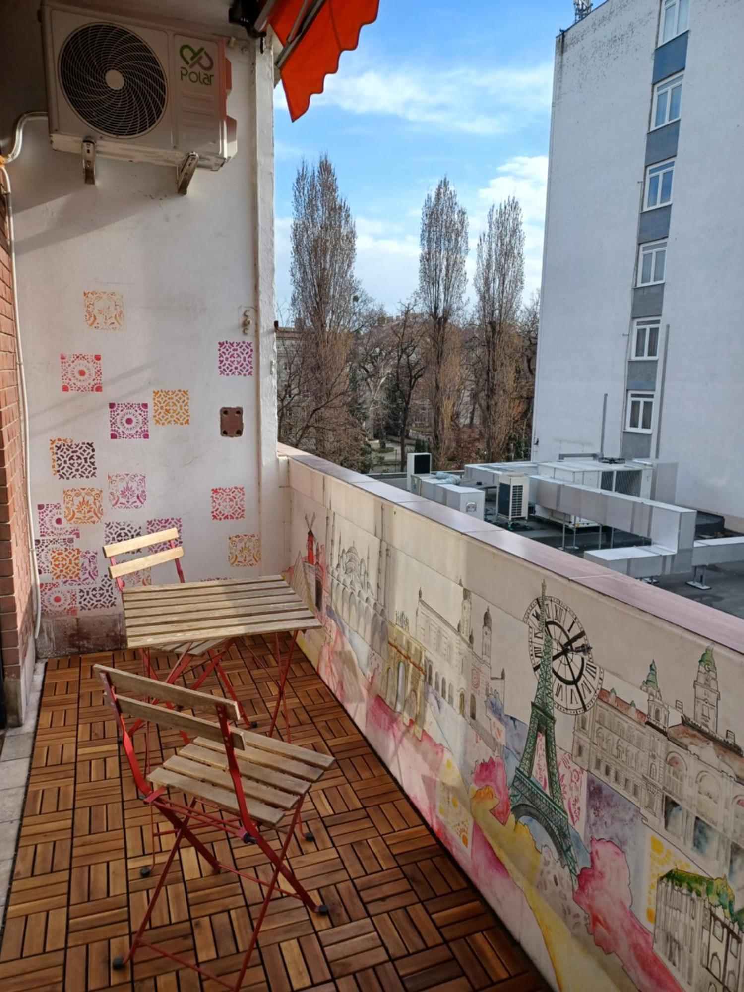 Hero'S Square Apartment Budapest Esterno foto